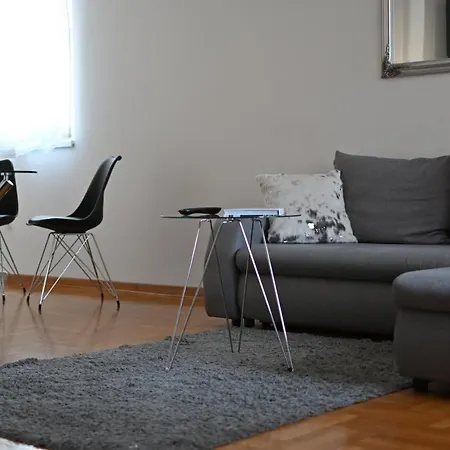 New Apartment Cristal In The City Centre Novi Sad Exterior photo